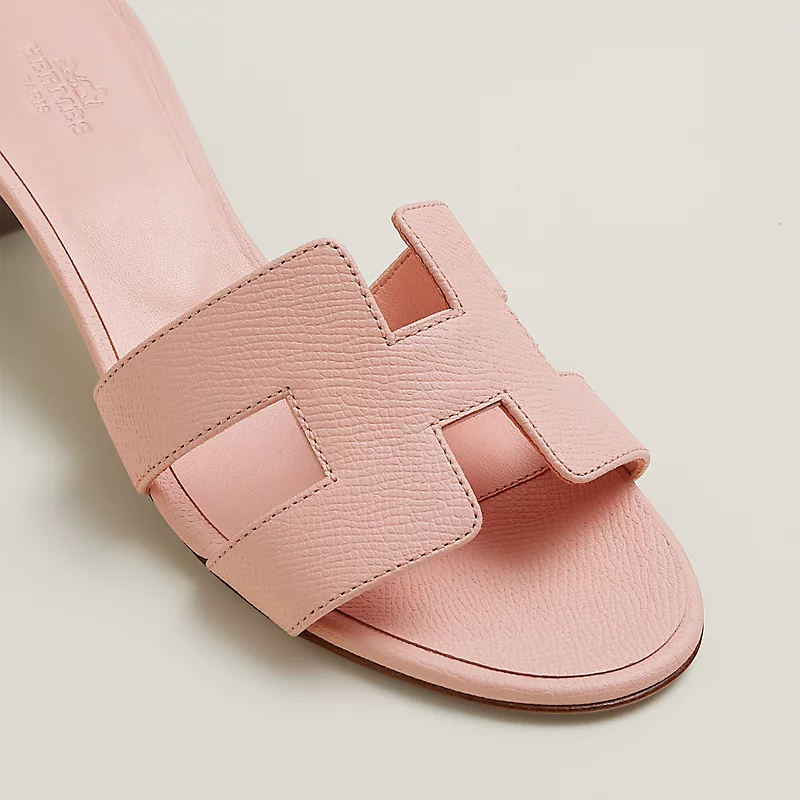 Oasis sandal